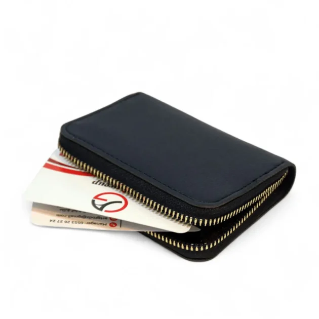 Impression UV sur Porte Carte Magnétique – Personnalisation Professionnelle